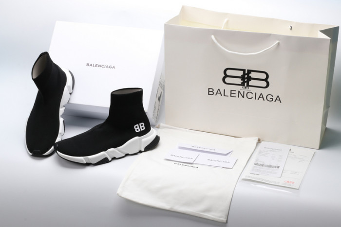 Ba*len*cia*ga speed sneaker