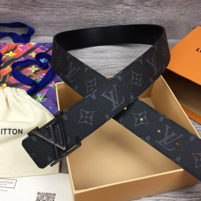 l**is V*t*n belts