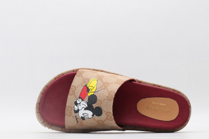 gucc sandals