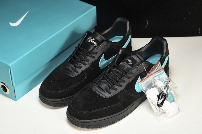 nike air force 1 low T*f*ny & co. 1837 dz1382-001