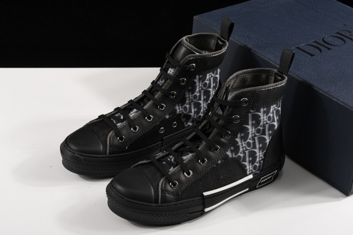 D*or b23 homme kaws low top sneaker