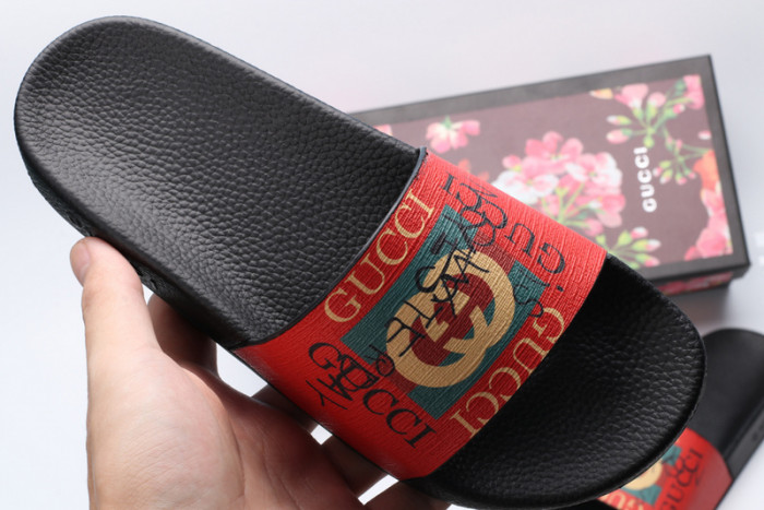 gucc sandals