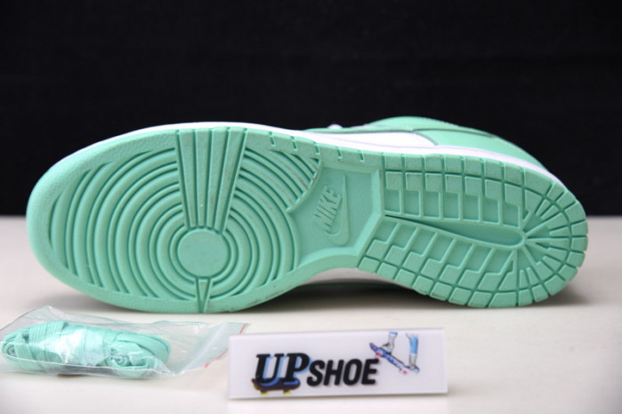 nike dunk low green glow (w) dd1503-105