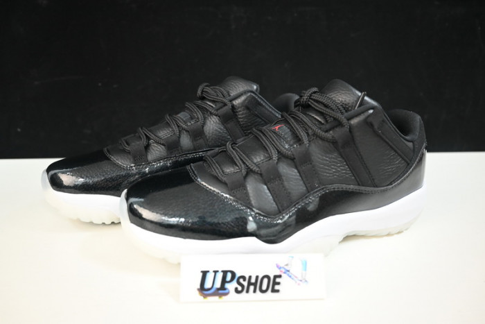 air jordan 11 retro low black-white av2187 001