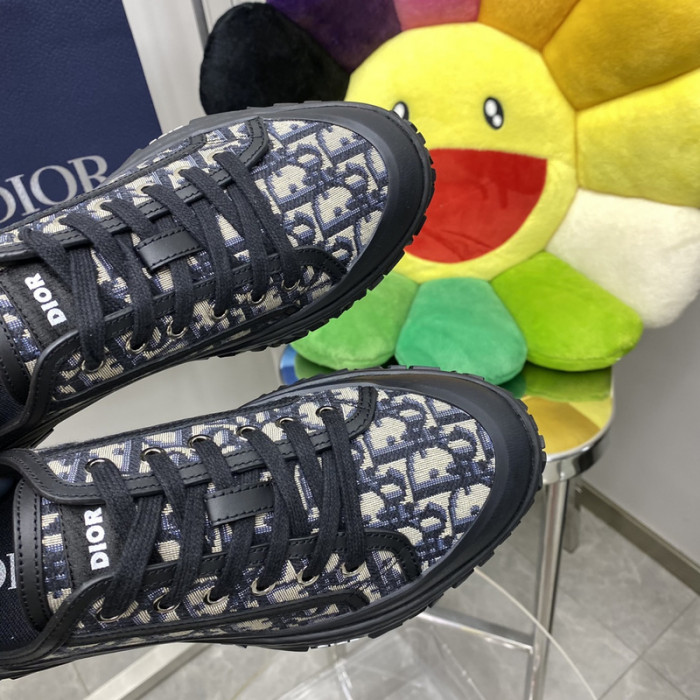 D*or b28 sneaker