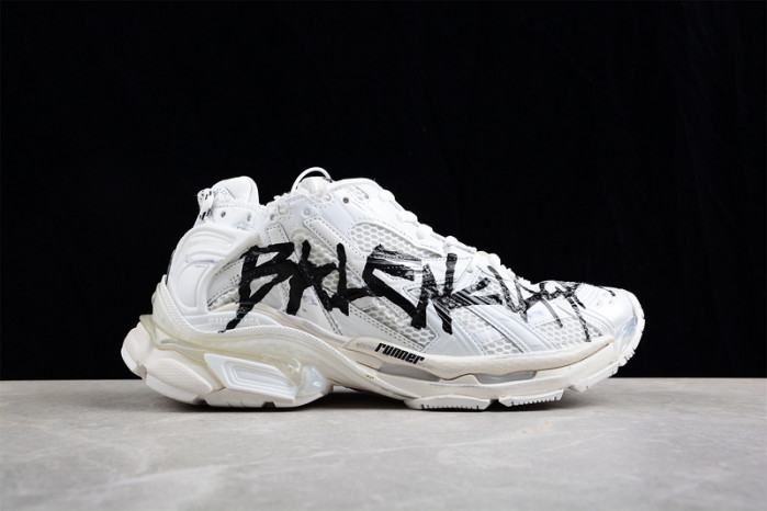 Ba*len*cia*ga runner kith four.color w3rbq9010
