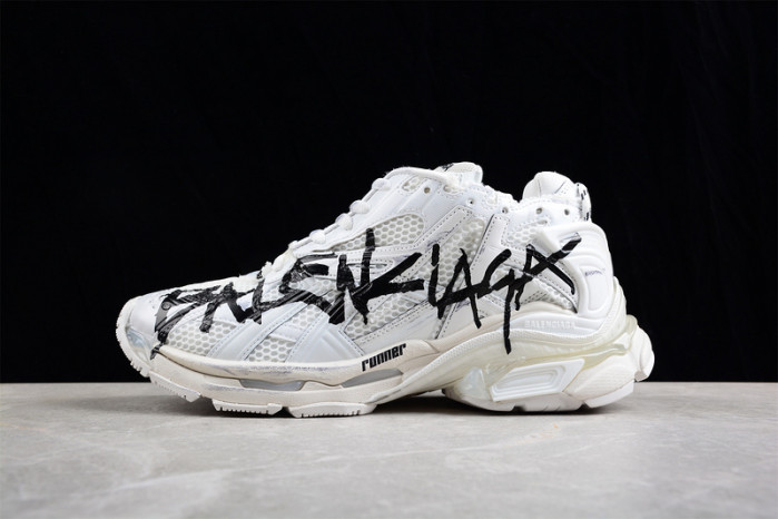 Ba*len*cia*ga runner kith four.color w3rbq9010