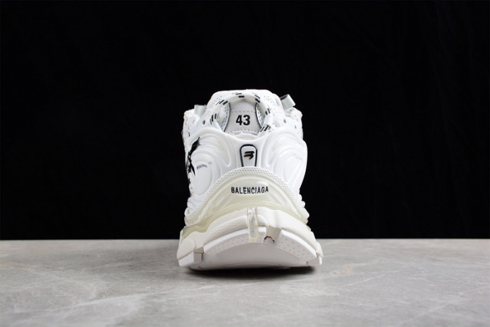 Ba*len*cia*ga runner kith four.color w3rbq9010