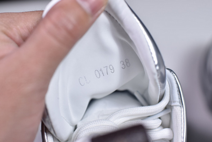 lv archlight sneaker
