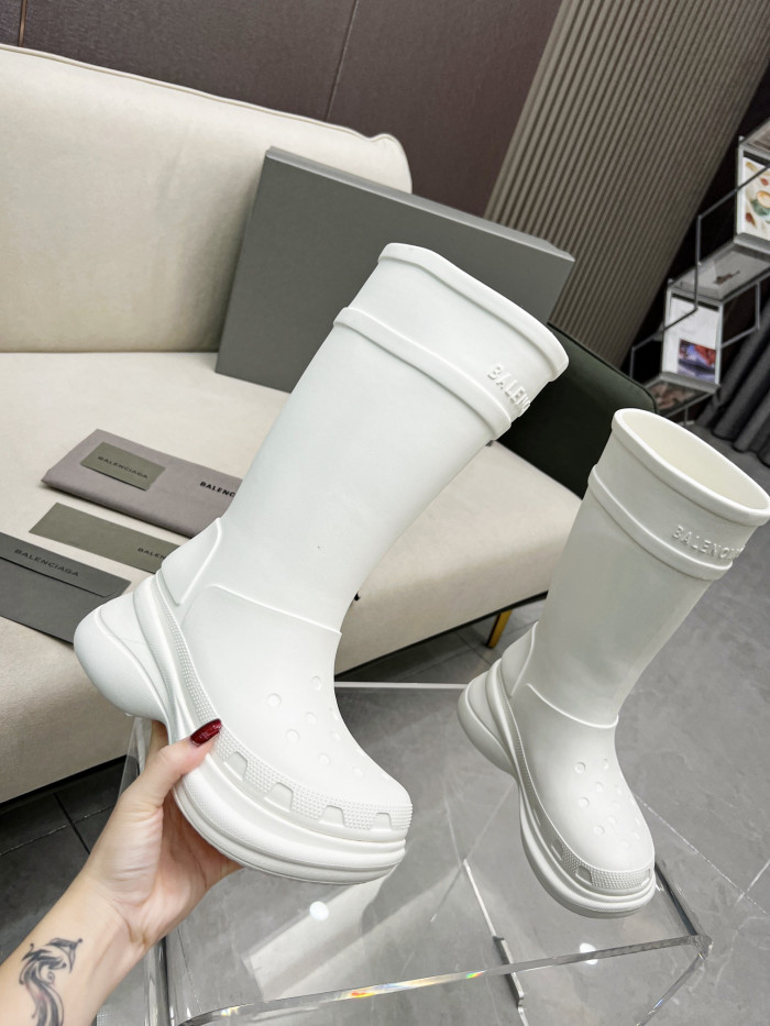 Ba*len*cia*ga x crocs boot white (w) 677388w1s8e9000
