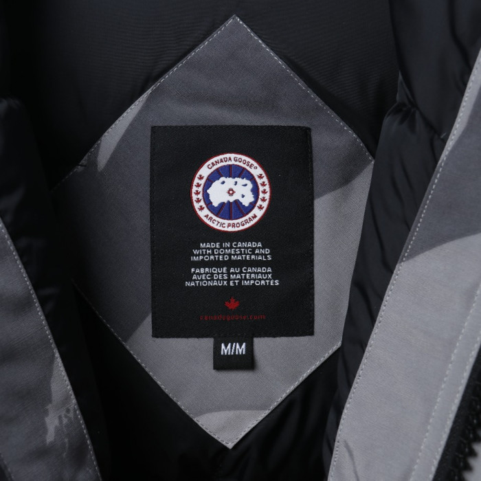 CANADA GOOSE 06